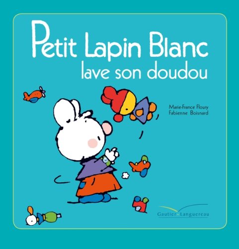 petit lapin blanc lave son doudou [27]