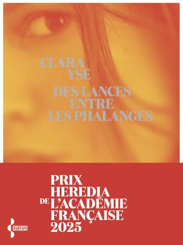 des lances entre les phalanges  