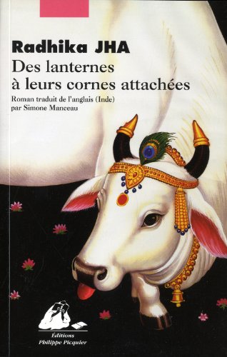 des lanternes à leurs cornes attachées  