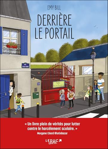 derrière le portail